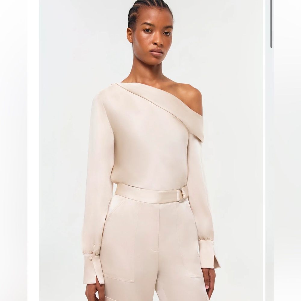 Simkhai Signature Alice Top, size: Medium, color: champagne.
